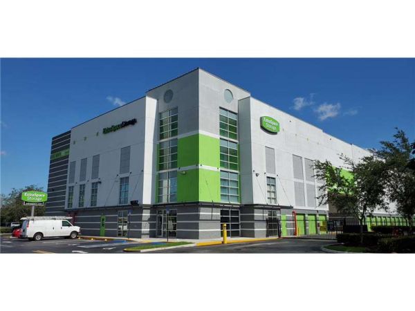 Extra Space Storage - 1429 - Miami Gardens - NW 183rd Street