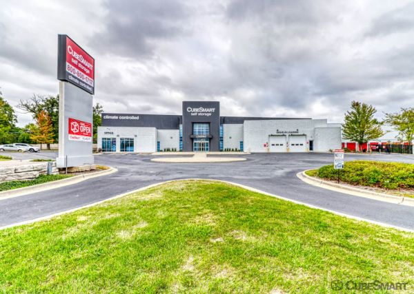 CubeSmart Self Storage - Grand Avenue