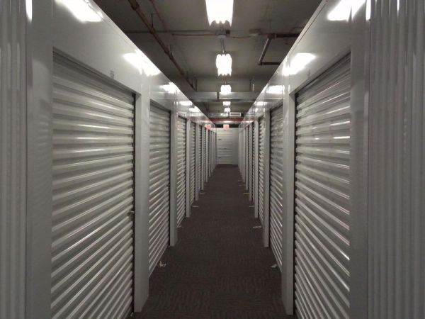 Extra Space Storage - 3857 - Brooklyn - Newport St