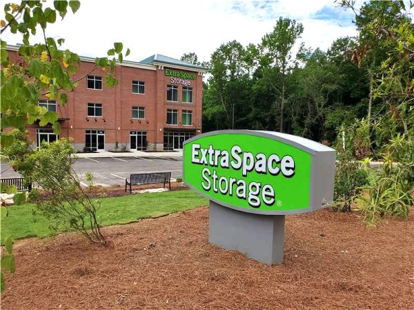 Extra Space Storage - 8999 - Holly Springs - New Hill Rd