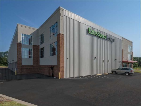 Extra Space Storage - 1886 - Greer - Wade Hampton Blvd