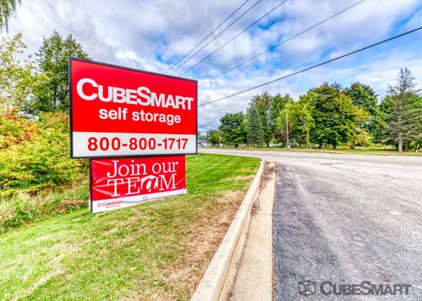 CubeSmart Self Storage - Lansing