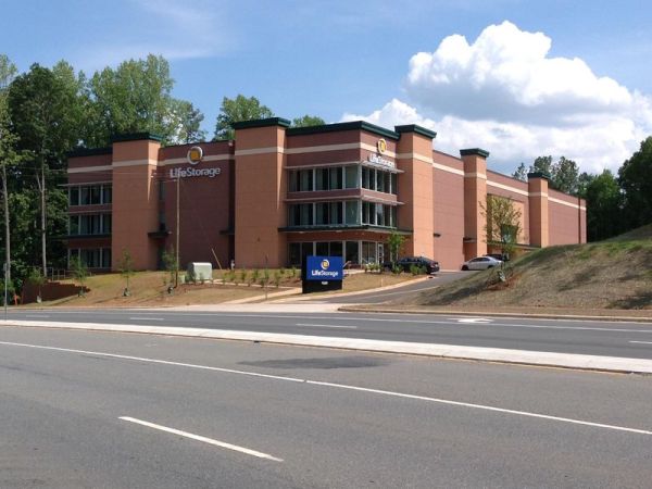 Extra Space Storage - 3619 - Charlotte - Mallard Creek Church Rd