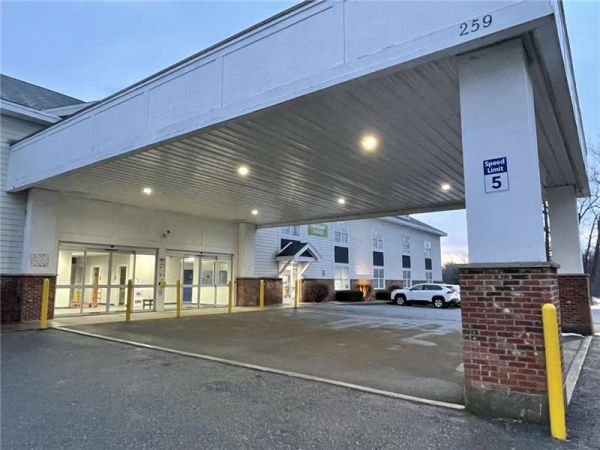 Extra Space Storage - 7882 - Clifton Park - Ushers Rd