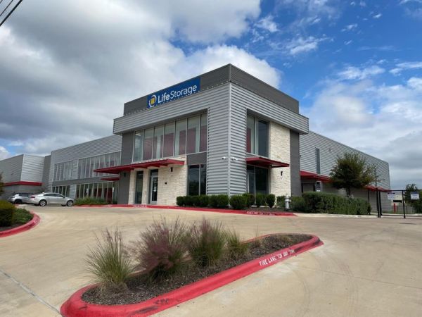 Extra Space Storage - 3831 - Pflugerville - Howard Ln