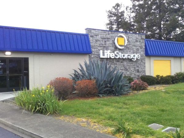 Extra Space Storage - 3559 - Rohnert Park - Martin Ave