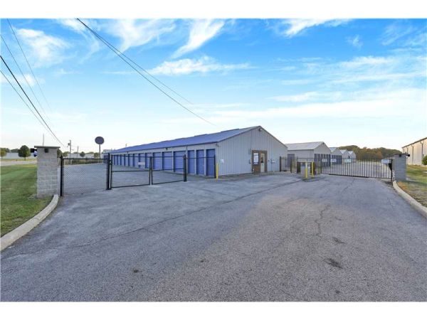 Extra Space Storage - 2203 - Sidney - Vandemark Rd