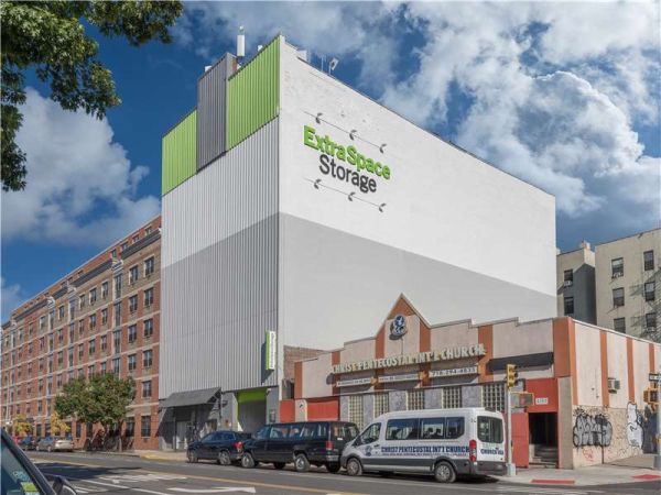 Extra Space Storage - 1917 - Bronx - 3rd Avenue