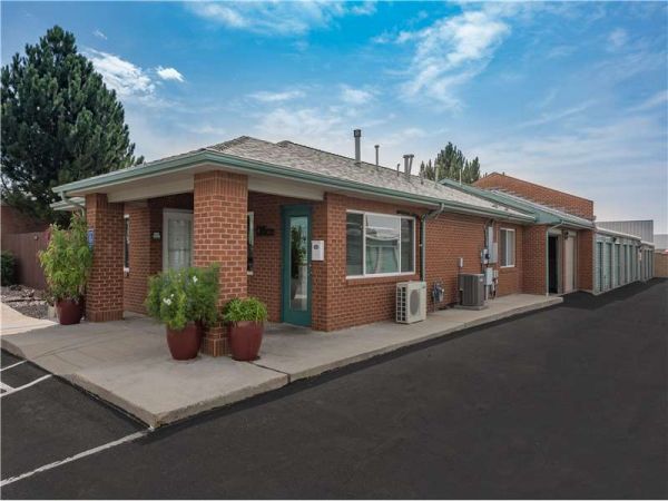 Extra Space Storage - 8456 - Denver - 14750 E 40th Ave