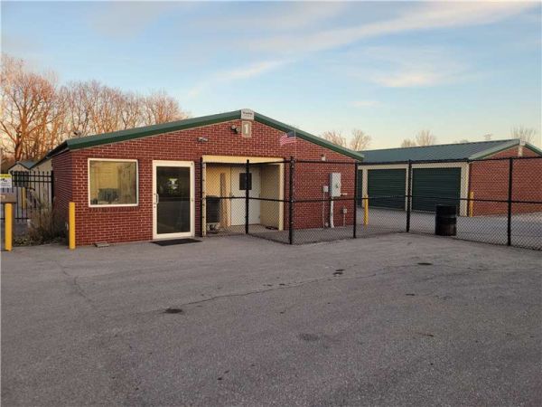 Extra Space Storage - 7846 - Indianapolis - Raceway Road