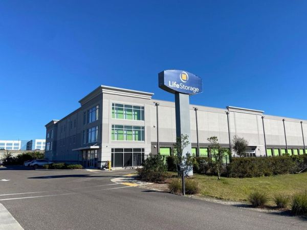 Extra Space Storage - 4126 - Tampa - US Hwy 301