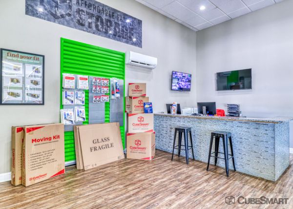 CubeSmart Self Storage NE Omaha L St