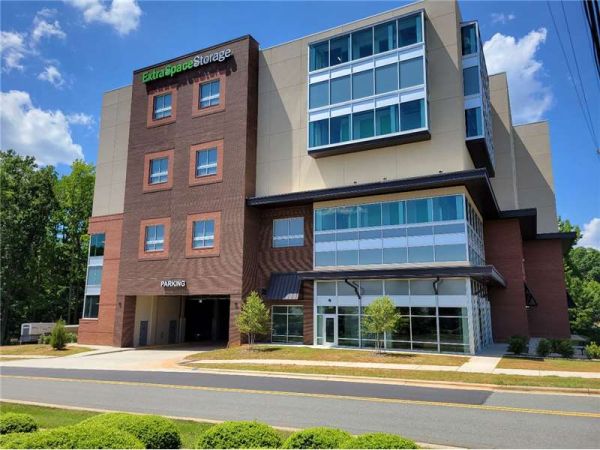 Extra Space Storage - 7829 - Charlotte - Providence Rd
