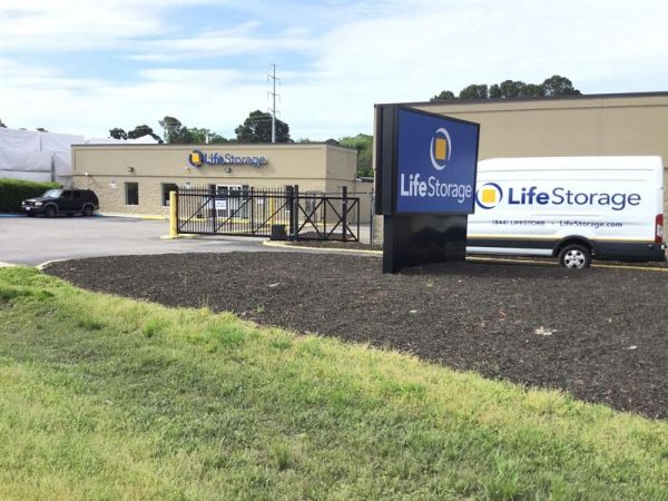 Extra Space Storage - 3115 - Norfolk - Naval Base Road