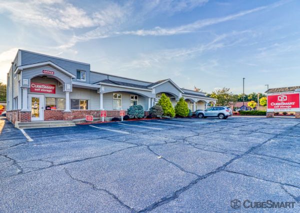 CubeSmart Self Storage - East Greenwich - 5805 Post Rd
