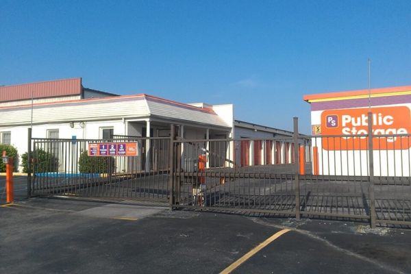 Public Storage - Huntsville - 3052 Leeman Ferry Road SW