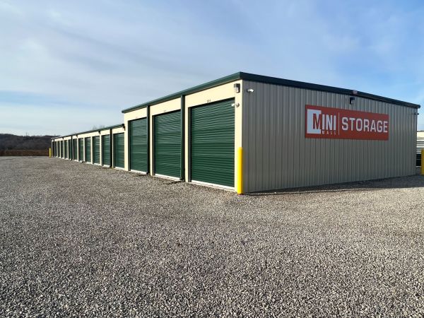 Mini Mall Storage - Racine