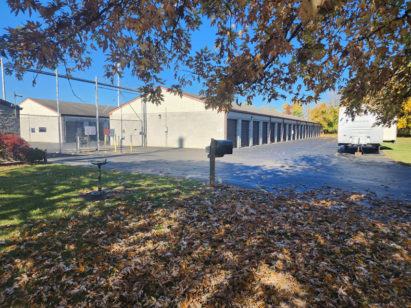 Storage Rentals of America - Toledo - Secor Rd