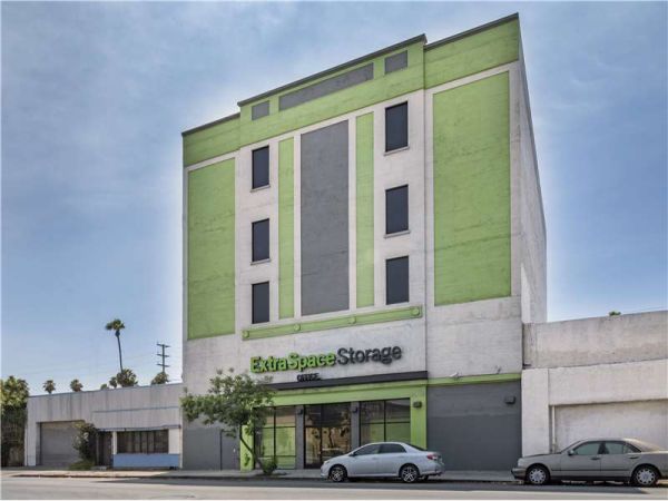 Extra Space Storage - 1563 - Los Angeles - S Western Ave
