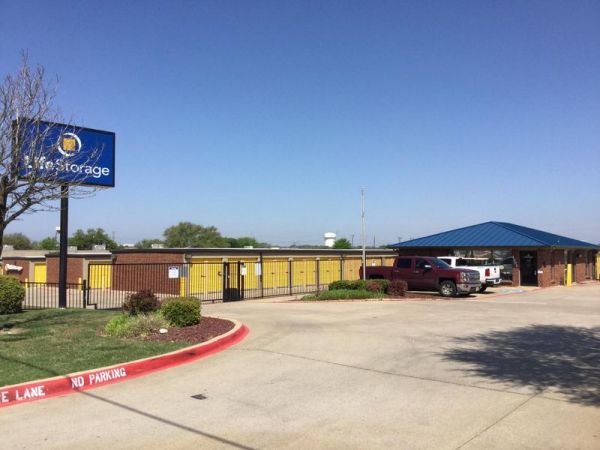 Extra Space Storage - 3792 - Plano - Plano Pkwy