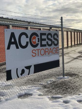 Access Storage - Hwy 10