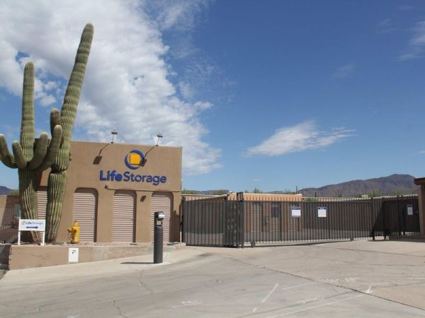 Extra Space Storage - 3816 - Cave Creek - 6218 Cave Creek Rd