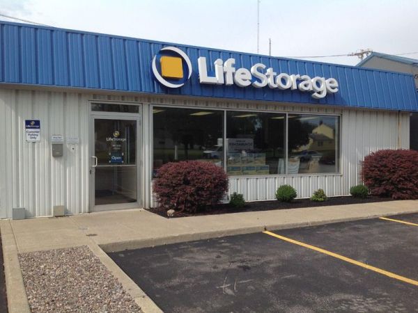 Extra Space Storage - 3435 - Lackawanna - Ridge Rd