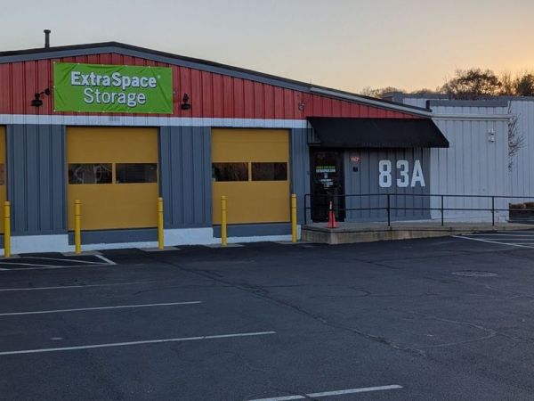 Extra Space Storage - 6605 - Norwood - Morse St