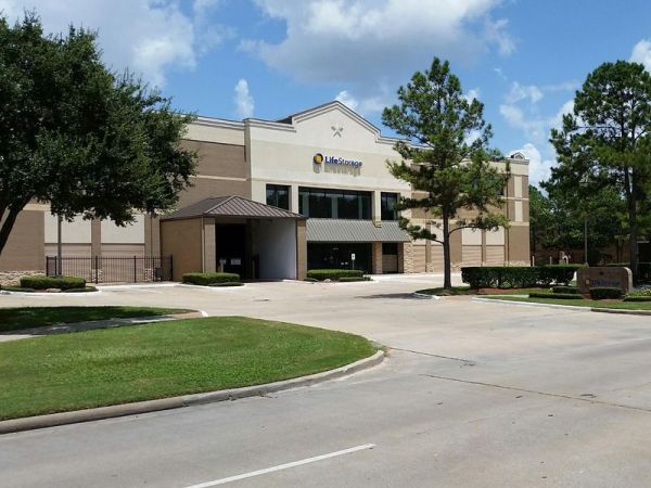 Extra Space Storage - 3803 - Katy - Westheimer Pkwy