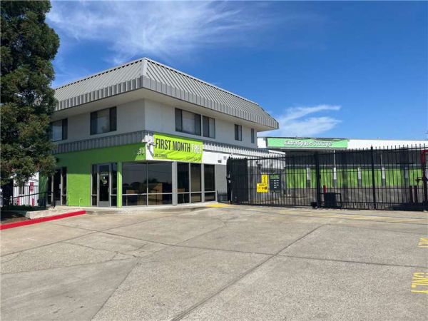 Extra Space Storage - 7873 - Citrus Heights - Auburn Blvd