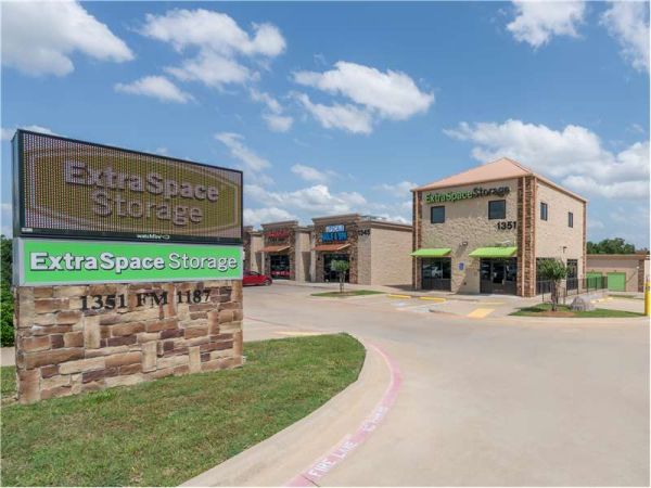 Extra Space Storage - 1608 - Mansfield - Hwy 1187