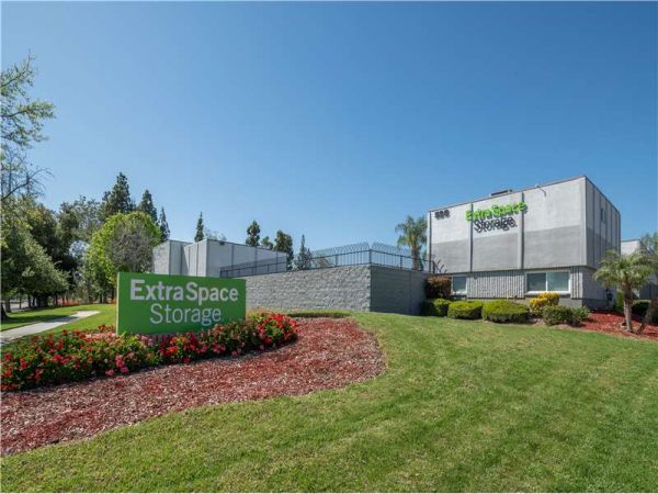 Extra Space Storage - 1475 - Claremont - W Arrow Hwy