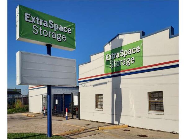 Extra Space Storage - 7863 - Gretna - Whitney Ave