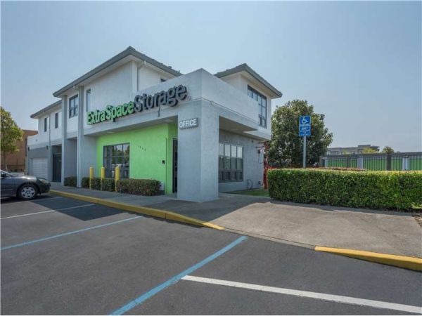 Extra Space Storage - 1532 - Richmond - 1900 Meeker Ave