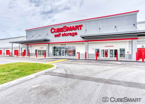 CubeSmart Self Storage - FL Tampa N US Highway 41