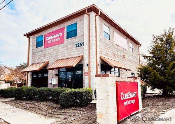 CubeSmart Self Storage