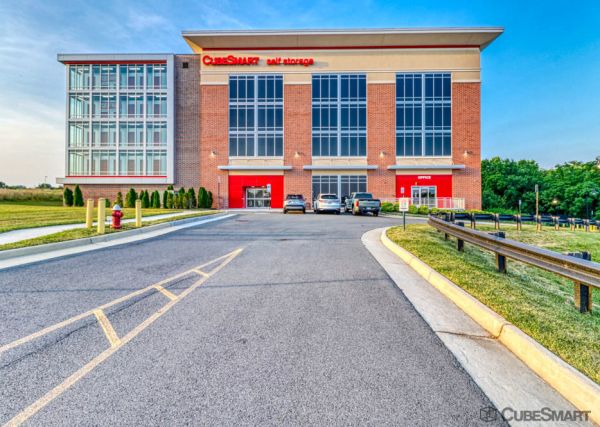 CubeSmart Self Storage - Ashburn - 45000 Russell Branch Pkwy
