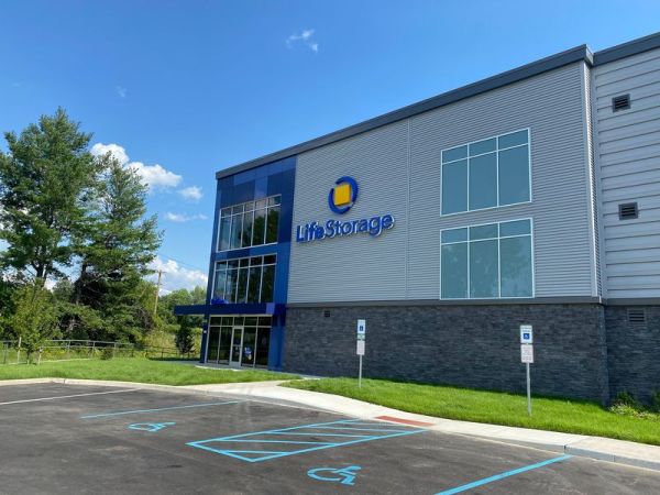Extra Space Storage - 4184 - Philadelphia - Byberry Rd