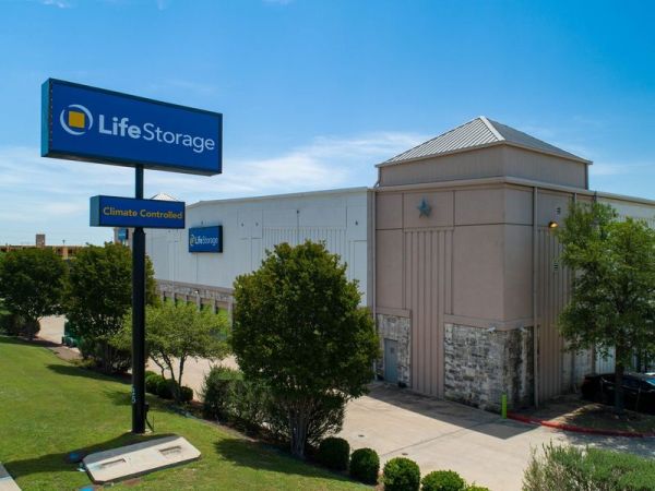 Extra Space Storage - 3437 - Austin - Braker Ln