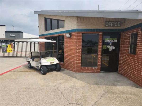 Extra Space Storage - 3479 - Houston - 529 Rd