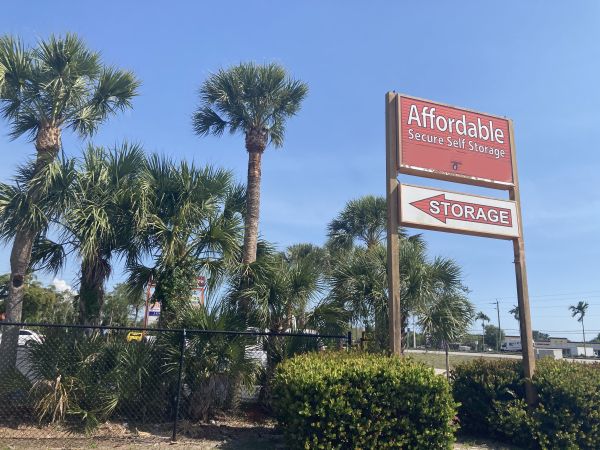 Affordable Secure Storage - Ft. Myers