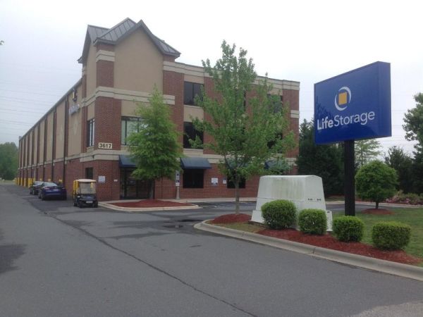 Extra Space Storage - 3279 - Matthews - Matthews Weddington Rd