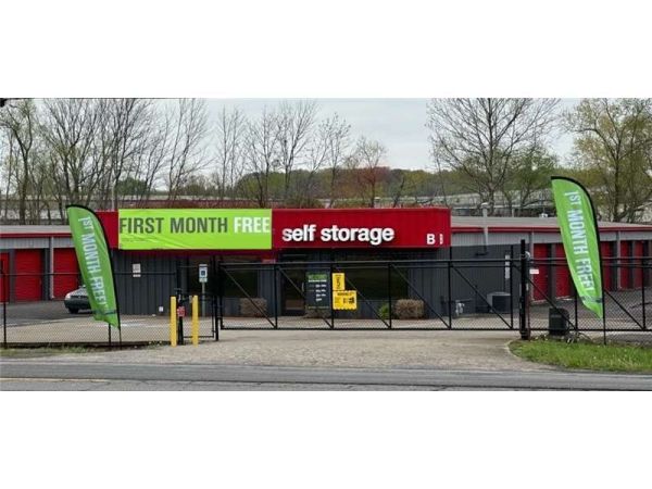 Extra Space Storage - 6457 - Portland - N Broadway