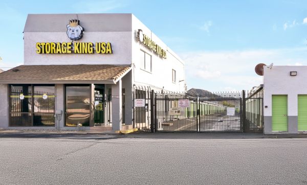 Storage King USA - 081 - Phoenix, AZ - 10411 N 19th Ave