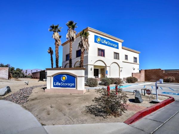 Extra Space Storage - 3598 - Palm Desert - Garand Ln