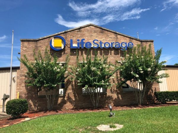 Extra Space Storage - 3270 - Beaumont - Major Dr.
