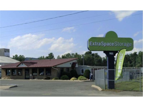 Extra Space Storage - 7642 - Pittsfield - Crane Ave