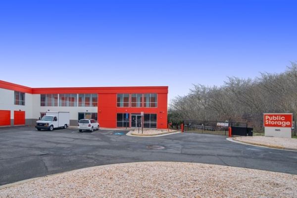 Public Storage - Lorton - 7685 Pohick Rd