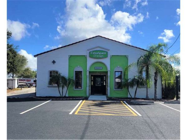 Extra Space Storage - 7907 - Mount Dora - Bay Rd