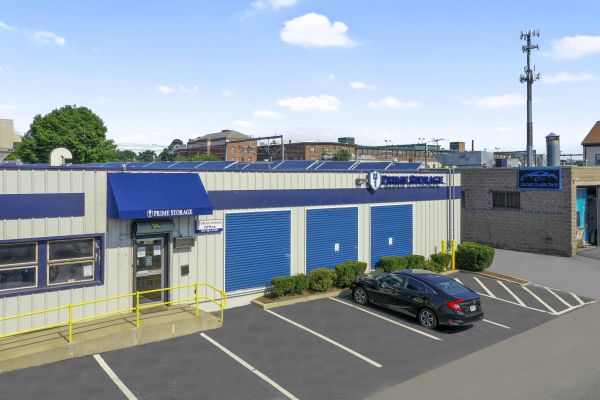 Prime Storage - 1641 Hyde Park Ave